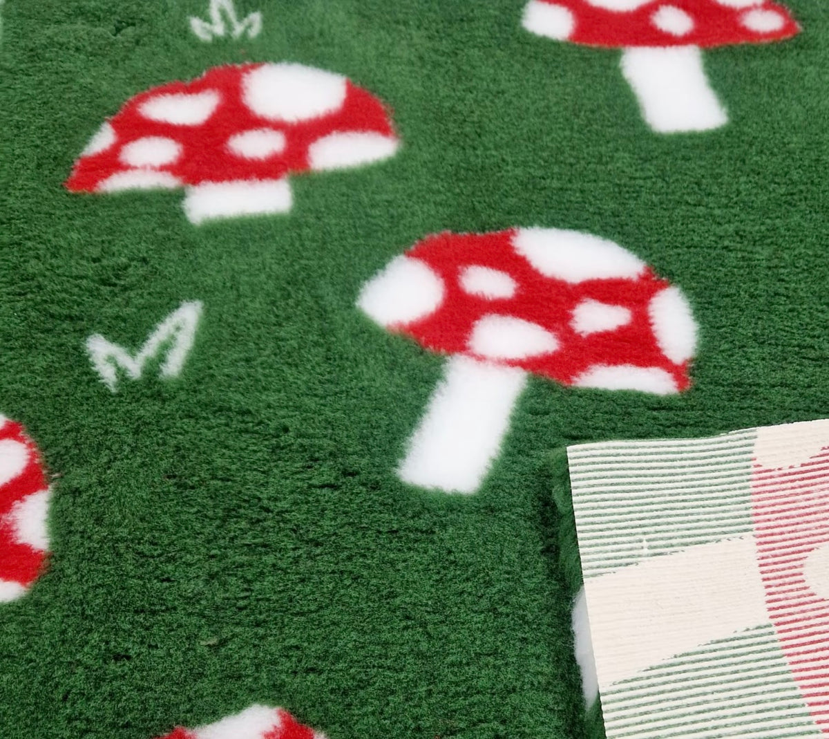 Toadstool Vet Bedding – Rubber Backed, Non-Slip