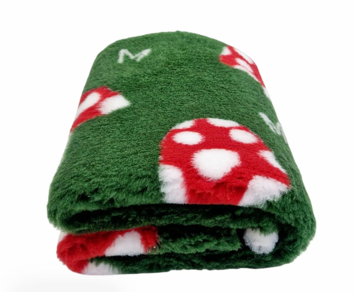 Toadstool Vet Bedding – Rubber Backed, Non-Slip